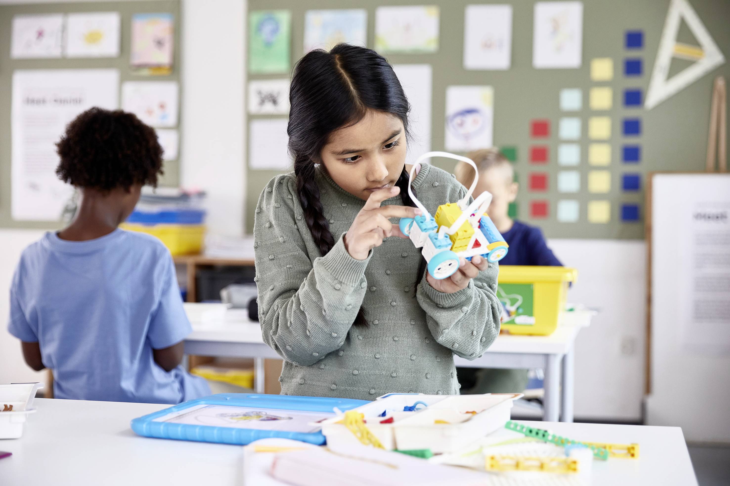 LEGO Education 45345 SPIKE Essential Set Basis-Set