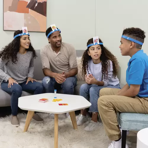 Spin Master Hedbanz - das rasante Ratespiel für die ganze Familie - Neuauflage mit tollem Spielmaterial 6059492 Spin Master Hedbanz - das rasante Ratespiel für die ganze Familie - Neuauflage mit tollem Spielmaterial 6059492