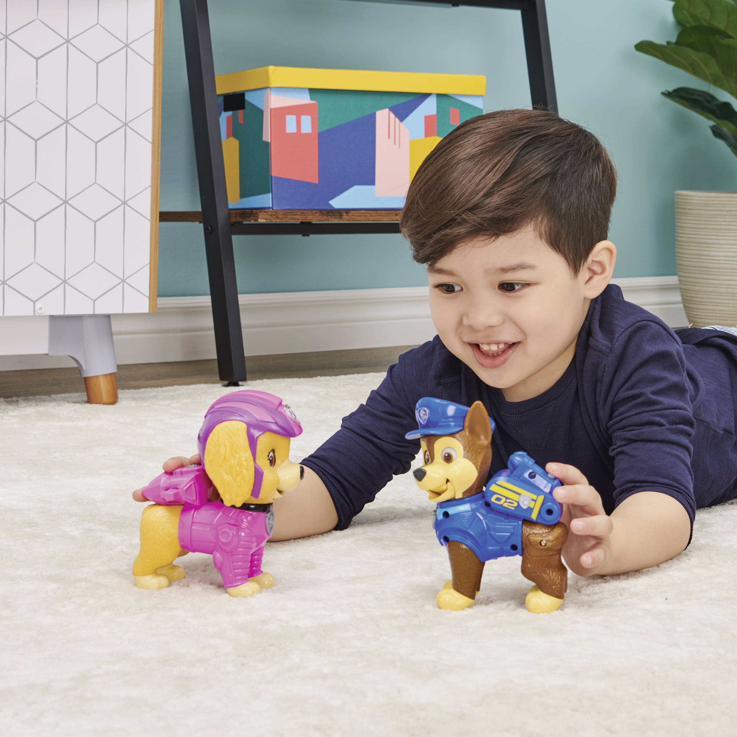 Paw Patrol Interaktive 15cm große Skye Mission Pup-Figur aus dem Kinofilm, mit Geräuscheffekten