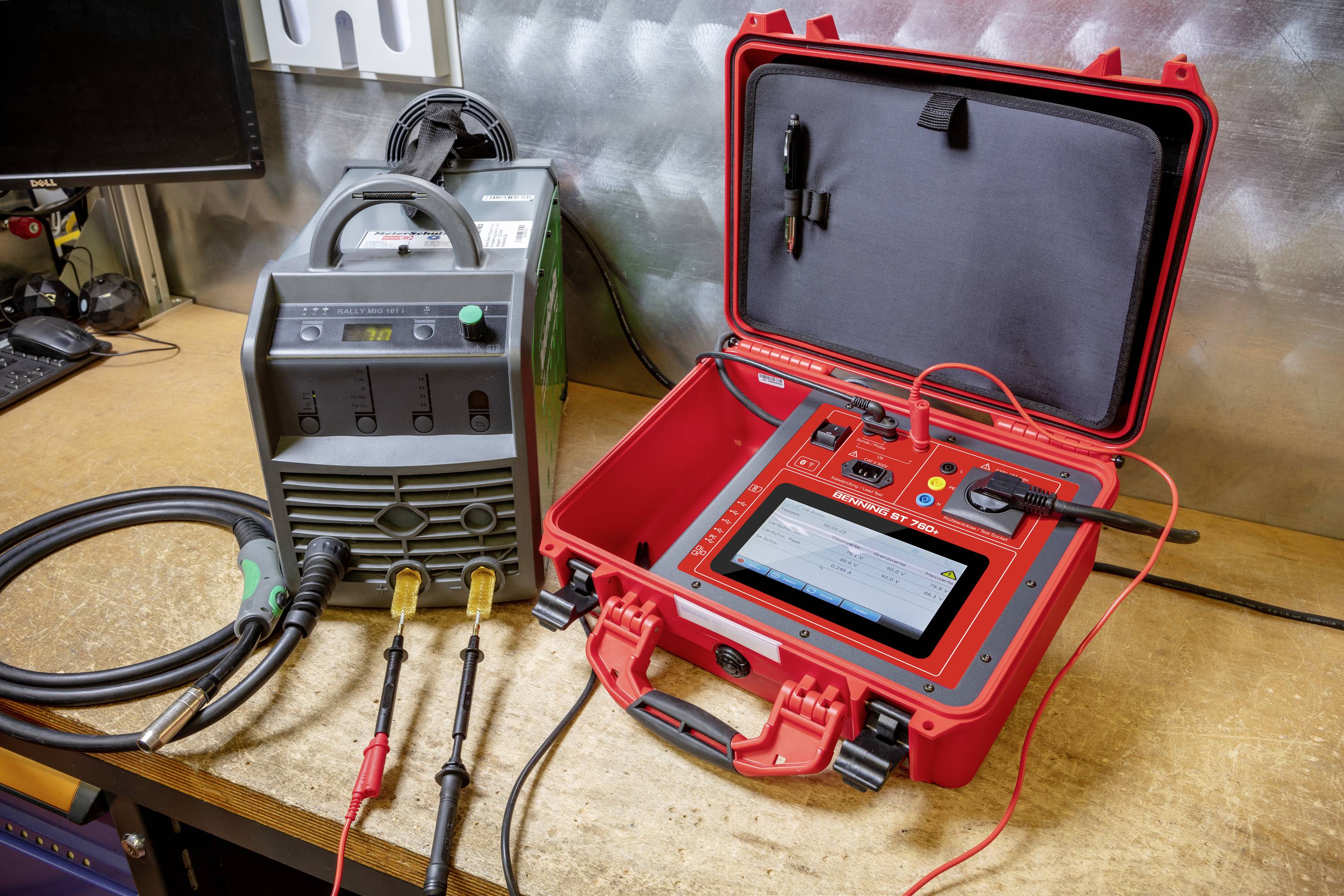 Benning 10236771 Gerätetester-Set