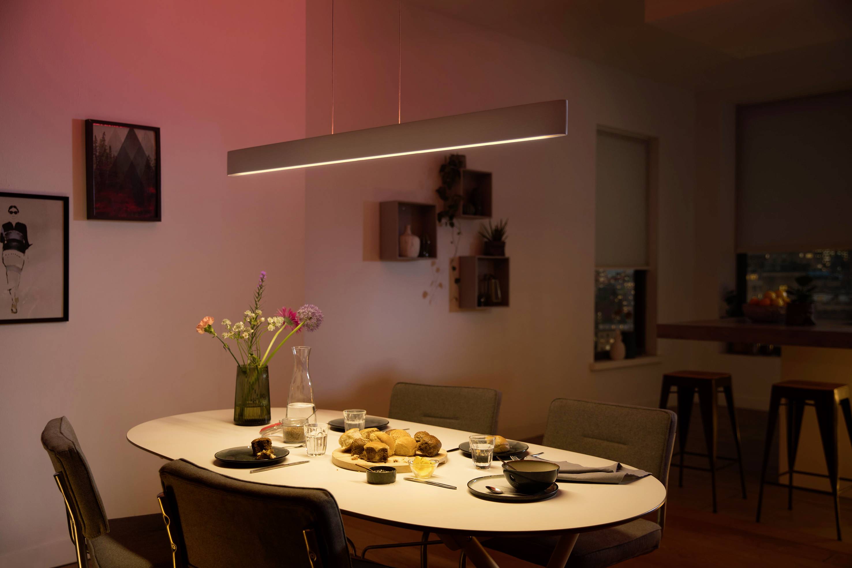 Philips LED LED-Pendelleuchte 871951434346700 Hue White & Col. Amb. Ensis Pendelleuchte weiß 6000lm LED fest eingebaut 79 W