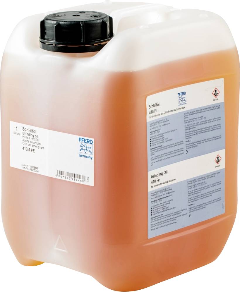 Ein Kunststoffkanister mit 5 Litern Schleiföl. Etikett enthält Sicherheits- und Produktinformationen.