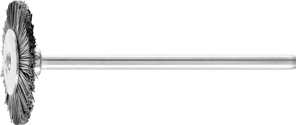Eine Drahtbürste mit langem Griff und kreisförmigen Borsten, die für Reinigungs- oder Schleifarbeiten verwendet wird.