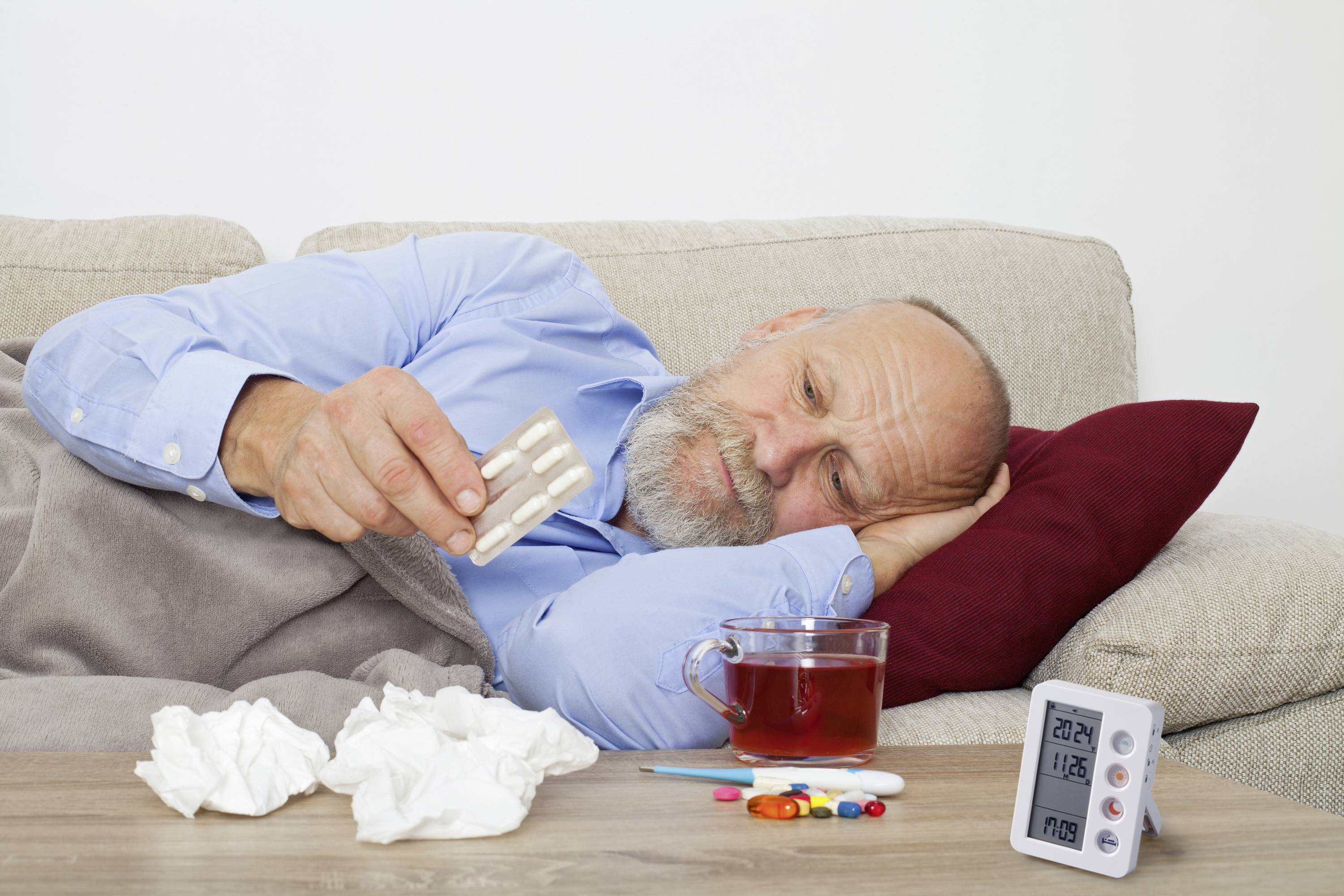 Renkforce RF-4883628 Wecker Weiß Medikamenten-Erinnerung