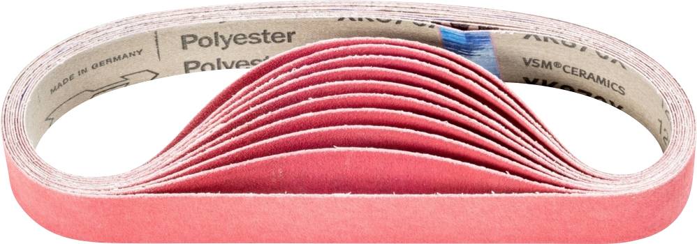 Ein roter Schleifgürtel aus Polyester, mehrfach gefaltet, mit dem Aufdruck 'Made in Germany' und 'Polyester VSM Ceramics'.