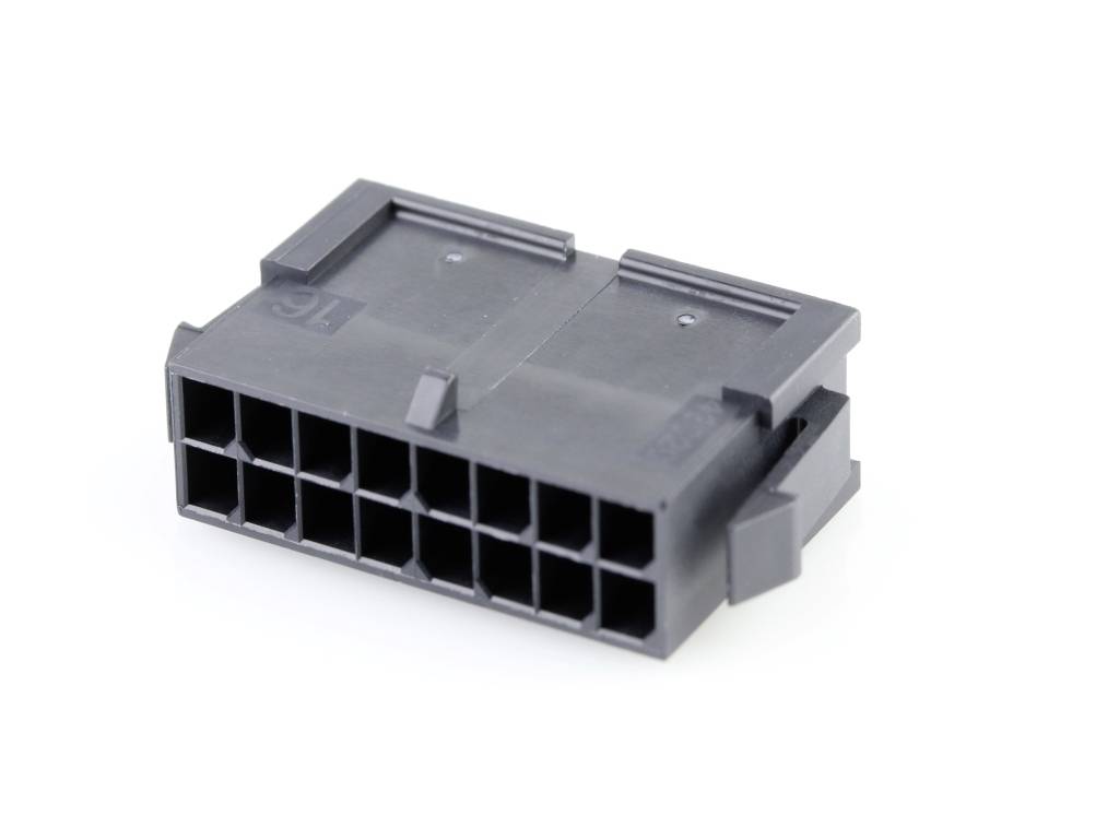 Schwarzer, rechteckiger Kunststoffstecker mit sechzehn quadratischen Anschlüssen in zwei Reihen, auf weißem Hintergrund.
