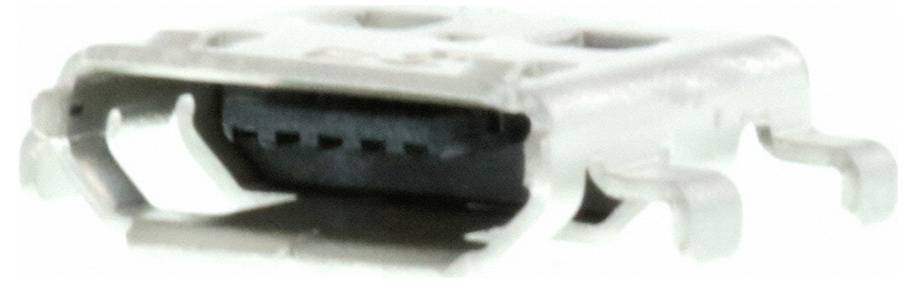 Eine Nahaufnahme eines Micro-USB-Steckers, die sein Metallgehäuse, kleine Schnittstellenschlitze und vier Montagekontakte für elektronische Geräte zeigt.