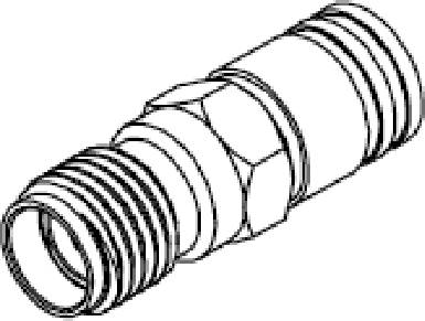 Schwarz-weiße technische Zeichnung eines zylindrischen Metalladapters mit geriffelten Enden, der für Rohrverbindungen verwendet wird.