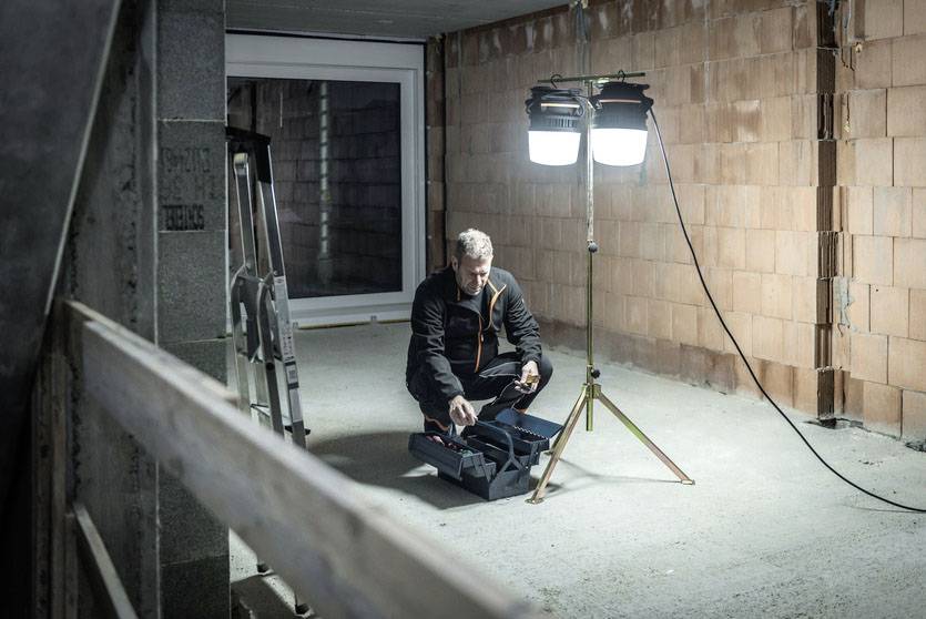 Brennenstuhl professionalLINE ORUM 12050 M Baustrahler EEK E (A - G) 97 W 12600 lm 9171400901