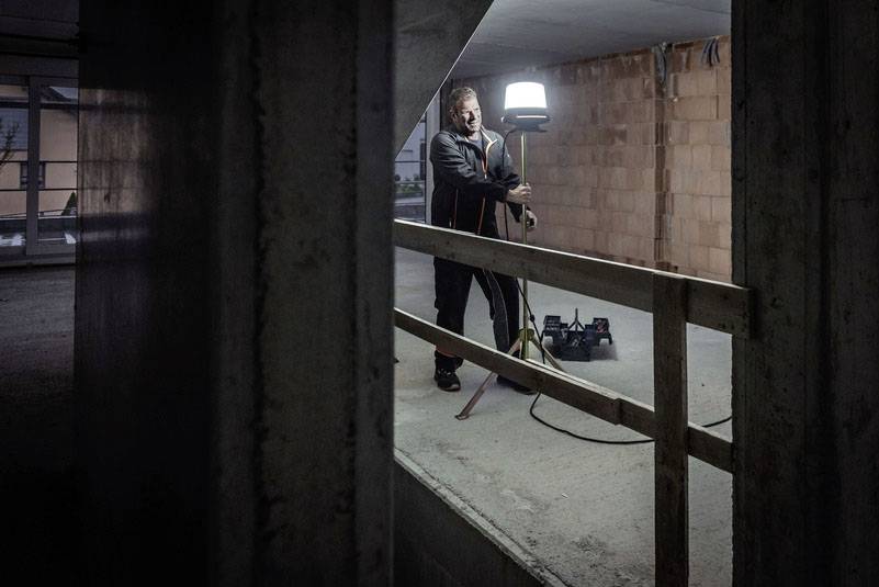 Brennenstuhl professionalLINE ORUM 5050 M Baustrahler EEK E (A - G) 47 W 5800 lm 9171400900