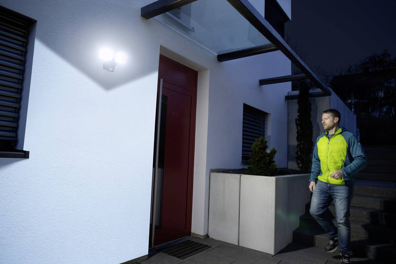 Brennenstuhl Connect WiFi WFD 3050 P 1179060010 LED-Außenstrahler EEK: E (A - G) 29.2 W