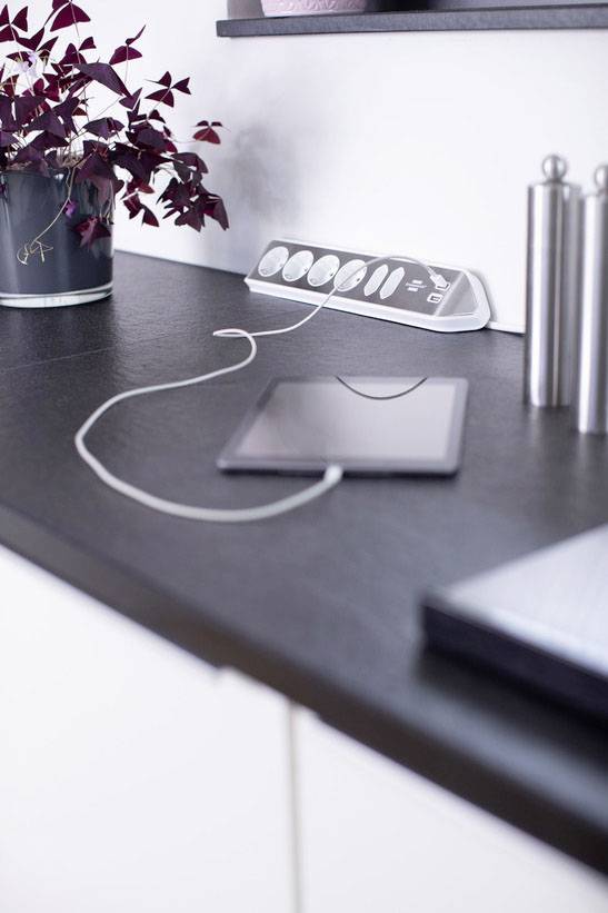 Brennenstuhl 1153590620 Tischsteckdose Silber, Weiß Schutzkontakt 1 St.