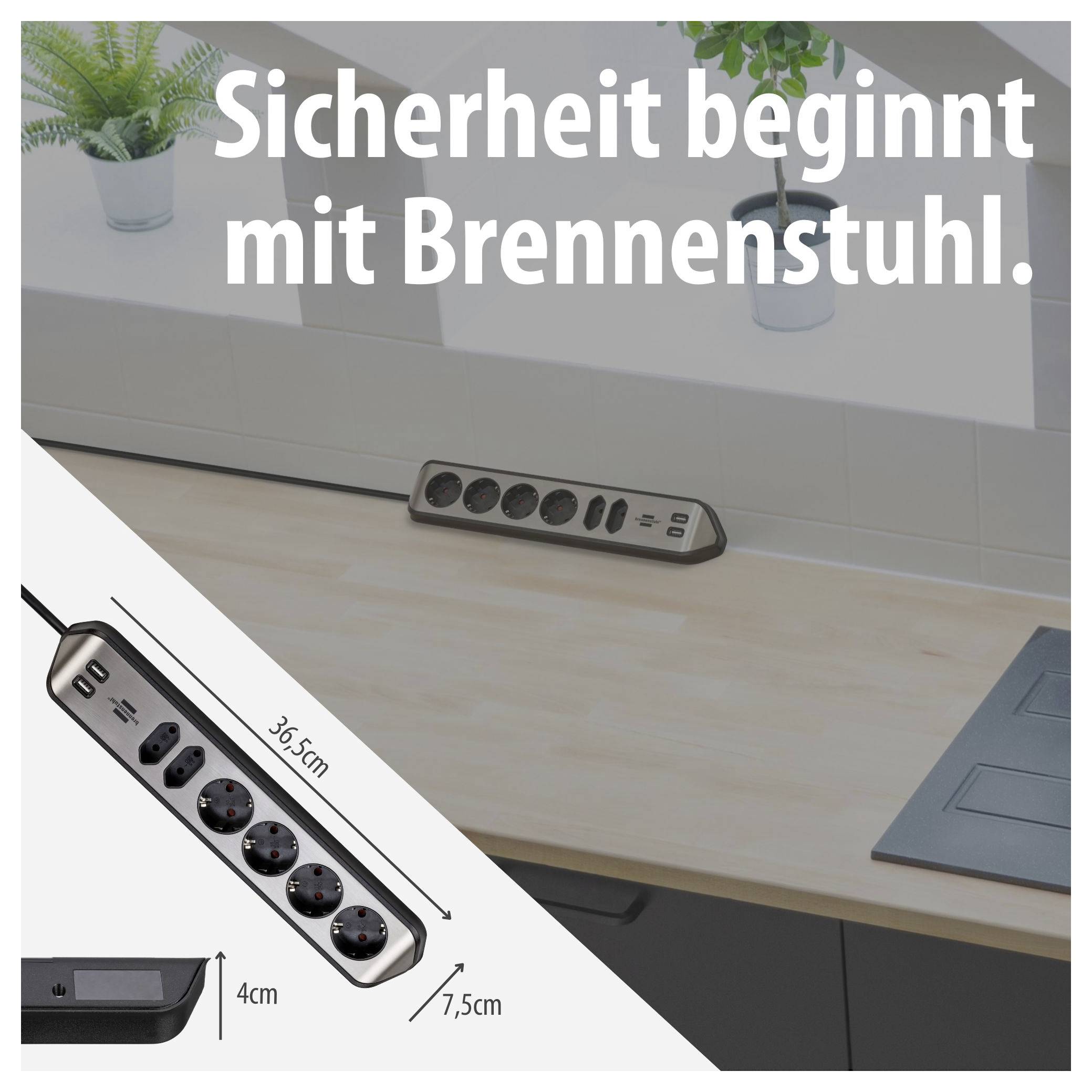 Werbeabbildung einer Brennenstuhl-Steckdosenleiste auf einem Schreibtisch mit Text 'Sicherheit beginnt mit Brennenstuhl.'; eingeblendete Maße: 36,5 cm, 4 cm, 7,5 cm.