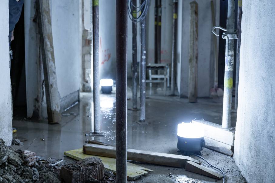 Brennenstuhl BF 5050M EEK F (A - G) 50W 5400lm Tageslichtweiß 1171410902