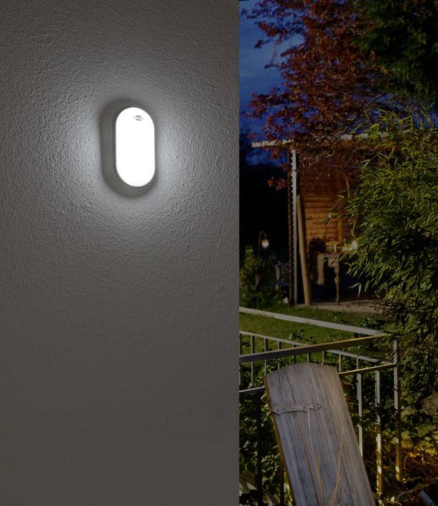 Brennenstuhl 1270780900 LED-Außenwandleuchte EEK: F (A - G) 15W Weiß