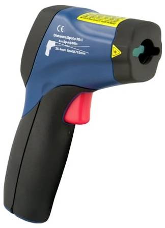 Tragbares Infrarot-Thermometerpistole mit blauem und schwarzem Gehäuse und rotem Abzug auf weißem Hintergrund.