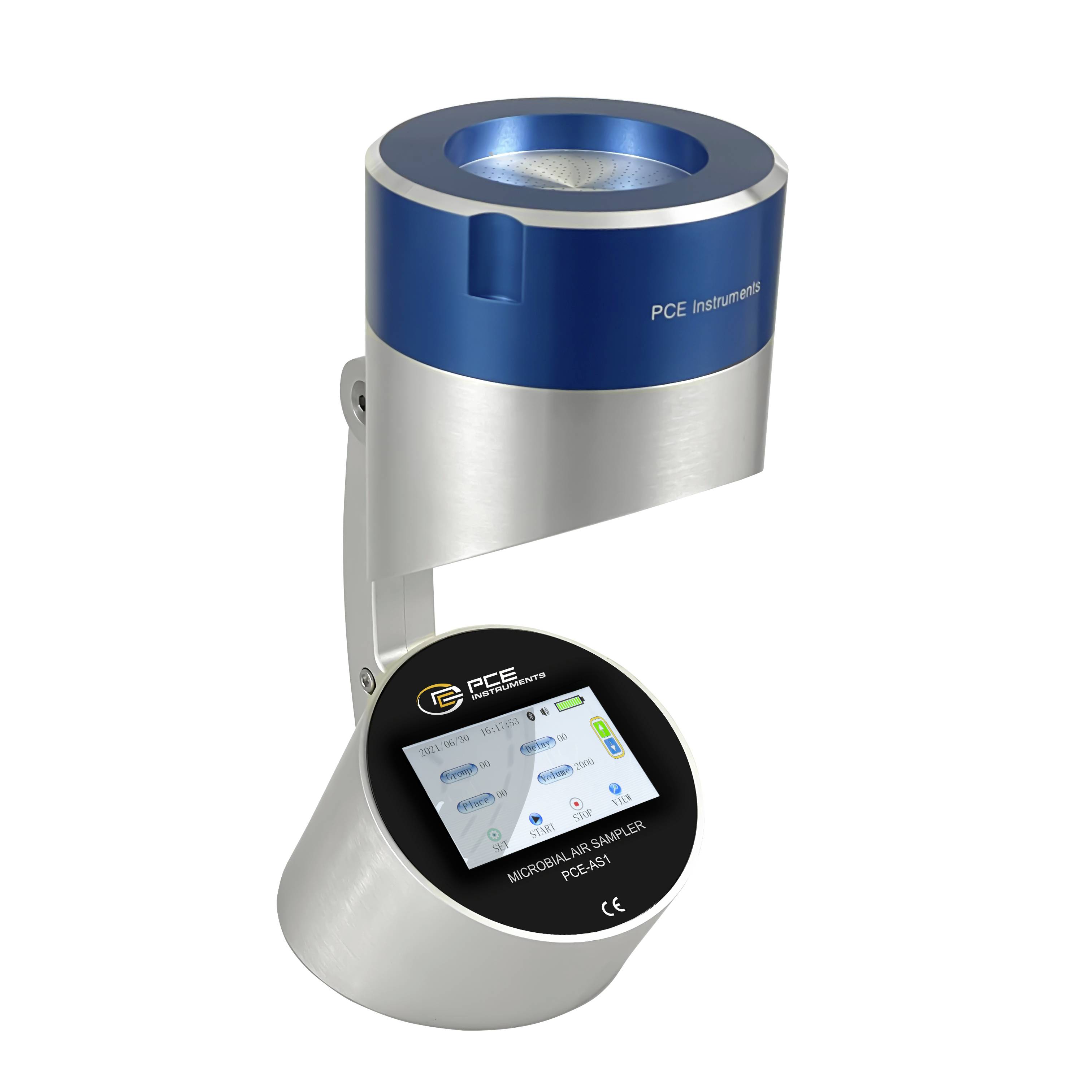 PCE Instruments Luftprobenehmer mit zylindrischem Ansaugkopf und Touchscreen-Kontrolleinheit auf einem Ständer, vor weißem Hintergrund gezeigt.