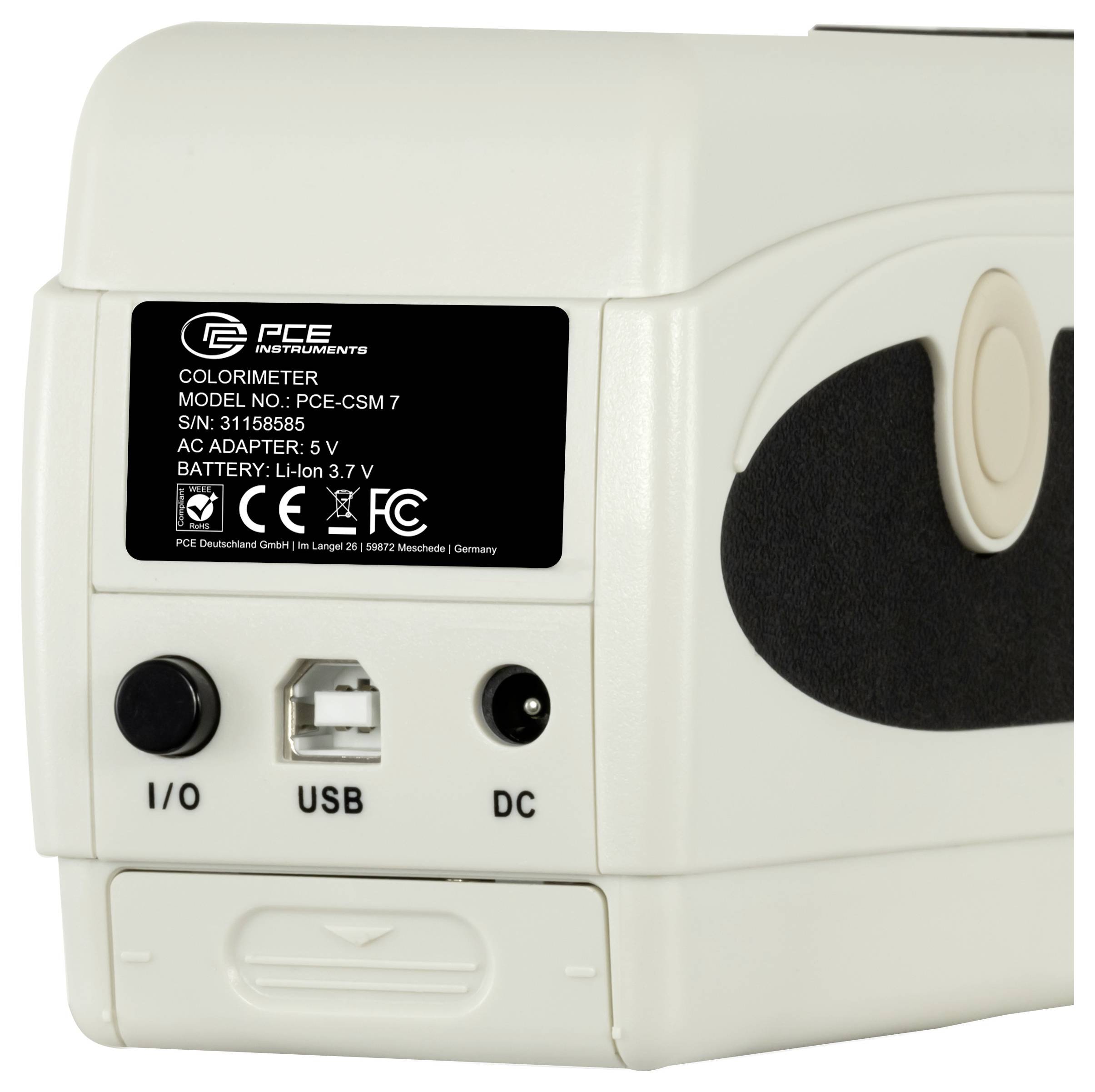 Nahaufnahme eines PCE Instruments Kolorimeters, Modell PCE-CSM 7, mit Darstellung der Stromversorgung, USB- und DC-Anschlüsse am Gerätekörper.