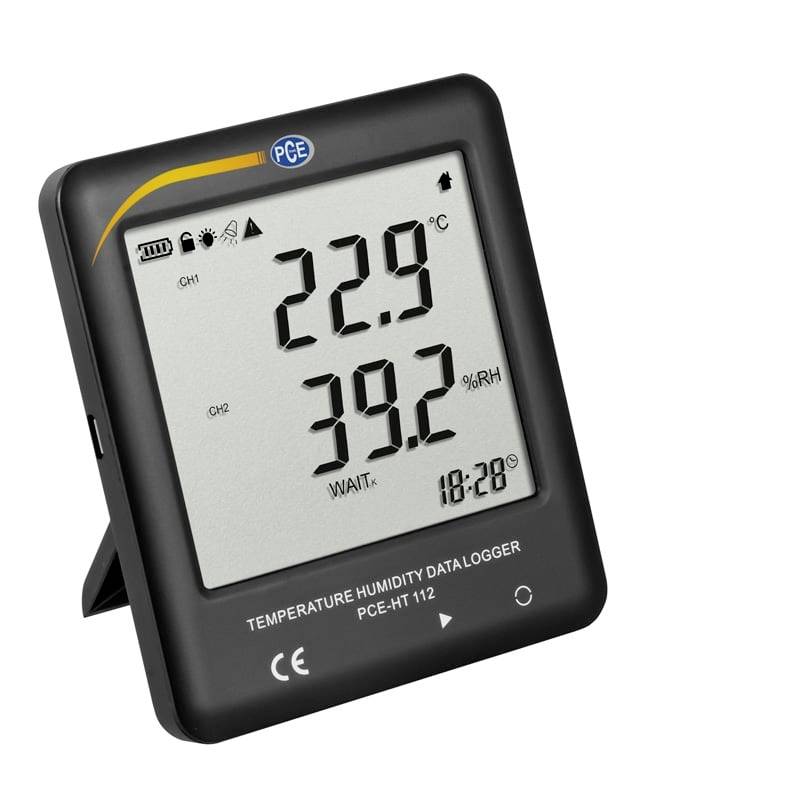 Digitales Temperatur- und Feuchtemessgerät zeigt 22,9°C und 39,2% r.F., mit der Uhrzeit 18:28.