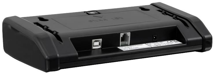 Schwarze elektronische Gerät mit USB- und Ethernet-Anschluss auf der Rückseite, geeignet für Büro- oder IT-Umgebungen.