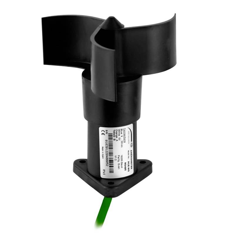 Schwarzer Marinemotorpropellersensor auf quadratischer Basis montiert, mit grünem Kabel, das sich von unten erstreckt.