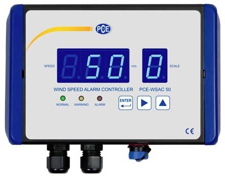 Digitaler Windgeschwindigkeits-Alarmregler mit blauem Display, das 5,0 m/s anzeigt, Warn- und Alarmanzeigelampen sowie Bedienungstasten.