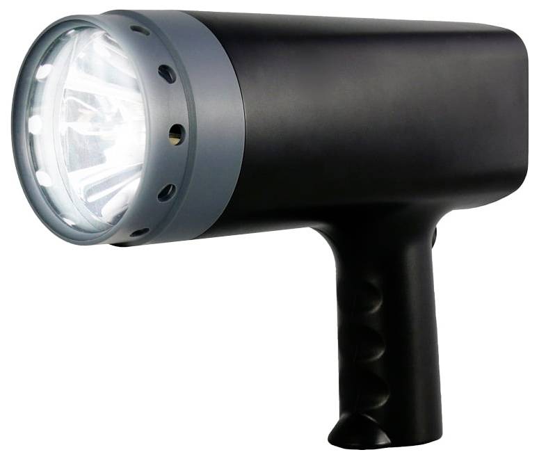 Tragbare schwarze Taschenlampe oder Suchscheinwerfer mit großer Frontlinse und pistolengriffförmigem Griff auf weißem Hintergrund