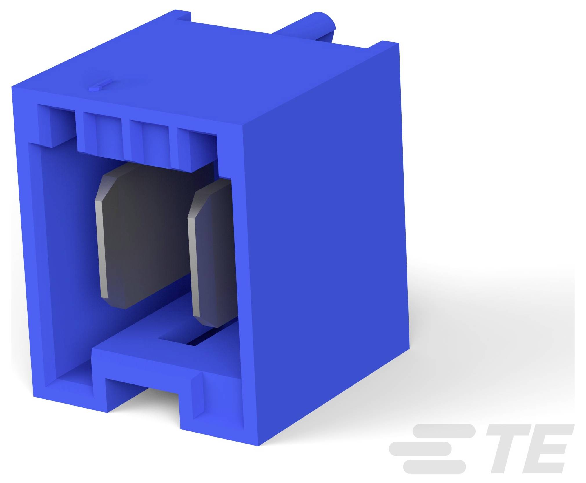 Ein blaues Elektrostecker-Gehäuse mit zwei Metallstiften im Inneren, von schräger Perspektive betrachtet. 