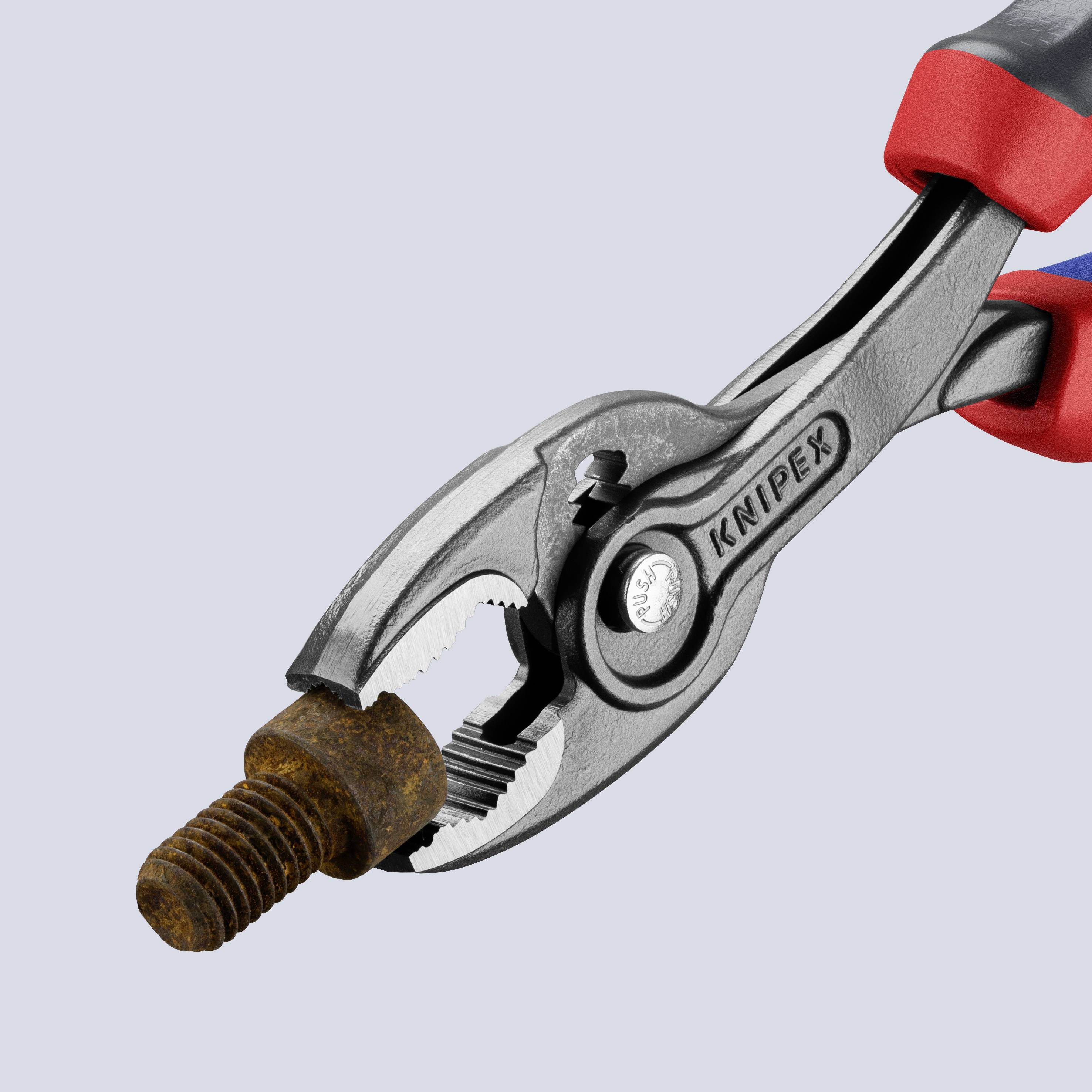 Zange der Marke Knipex, greift eine eingerostete Schraube, dargestellt auf grauem Hintergrund.
