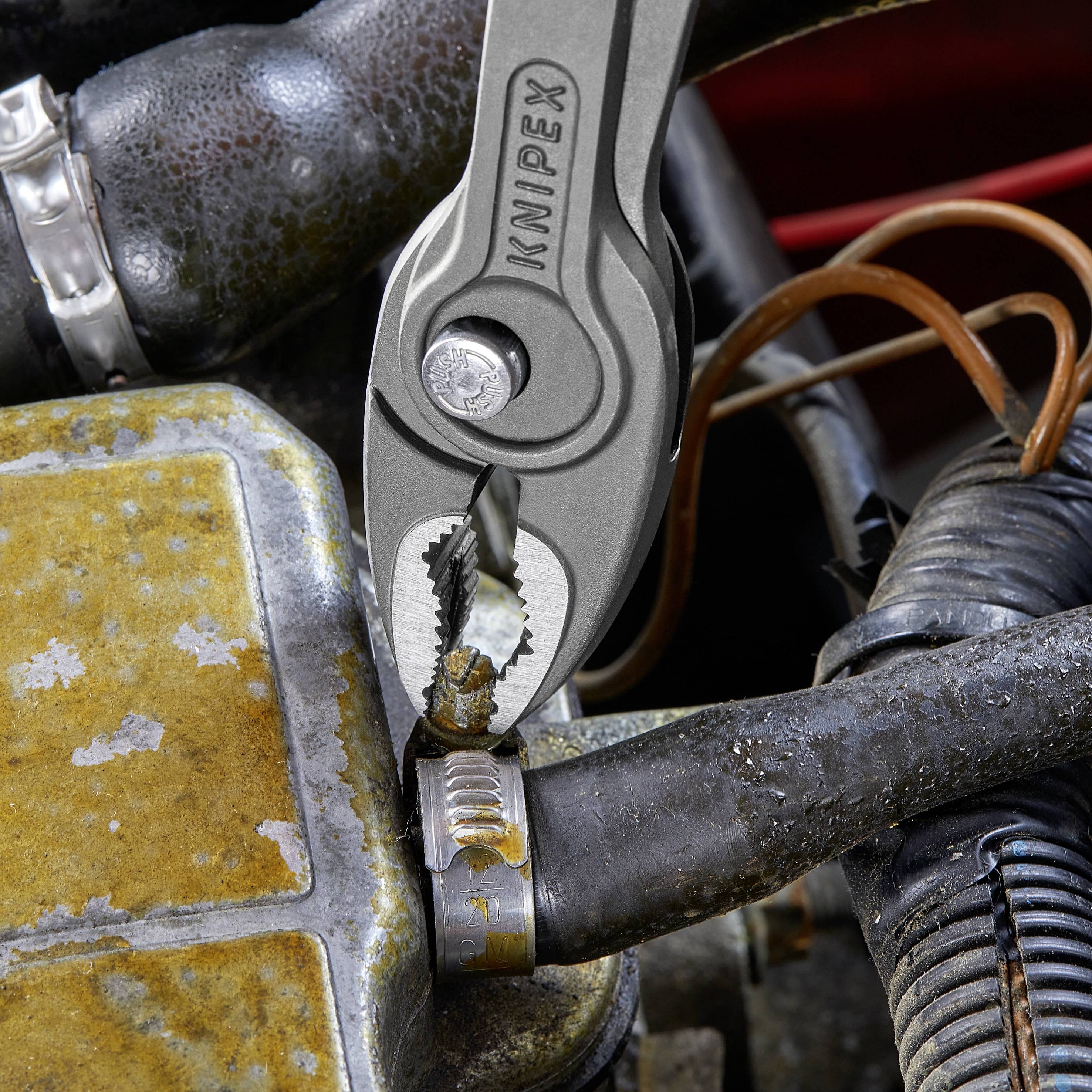 Knipex 82 02 200 Frontgreifzange