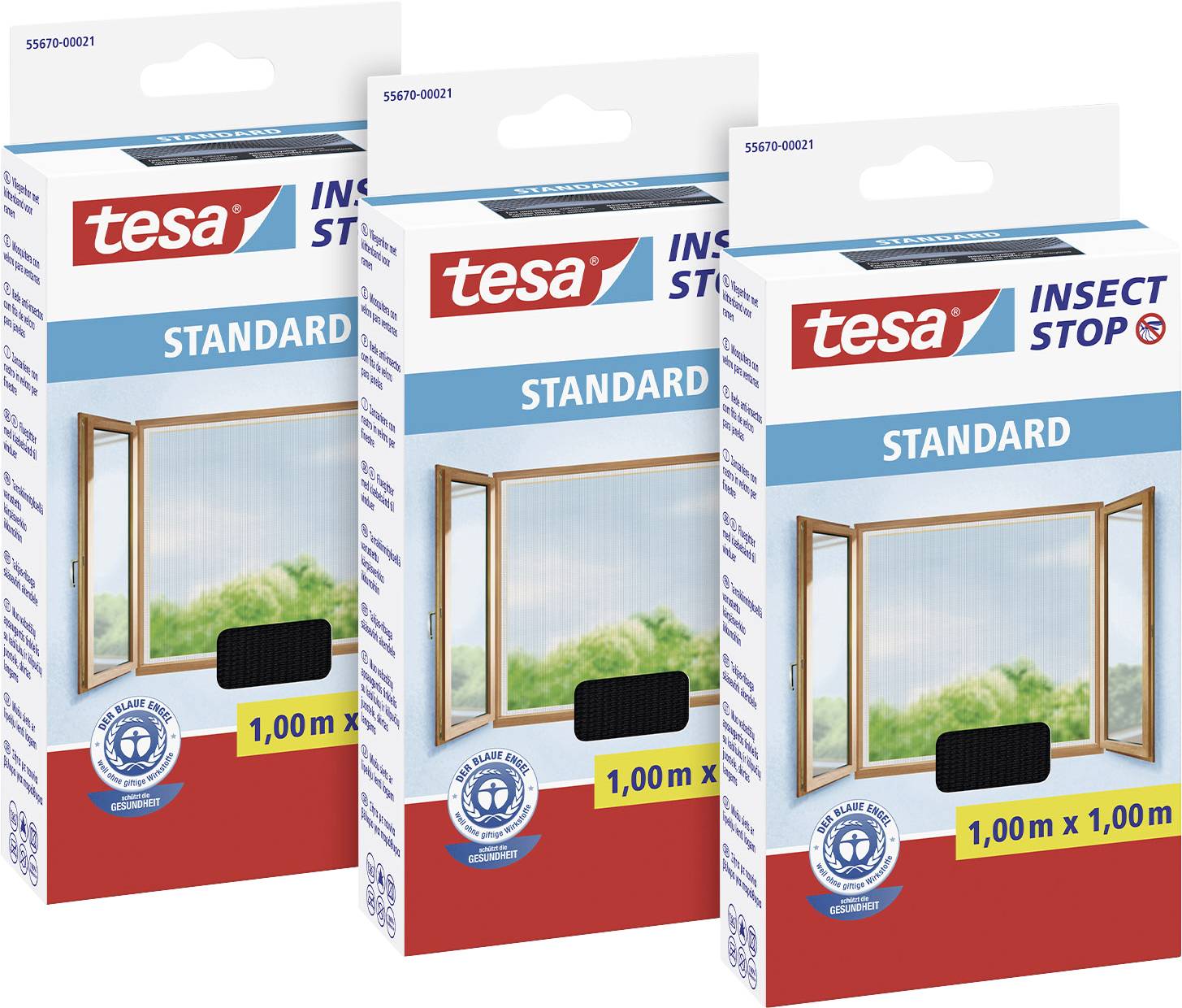 Drei Tesa Insect Stop Standard Fliegengitterverpackungen, jeweils 1,00 m x 1,00 m, vor einem blauen Himmel mit Wolken.
