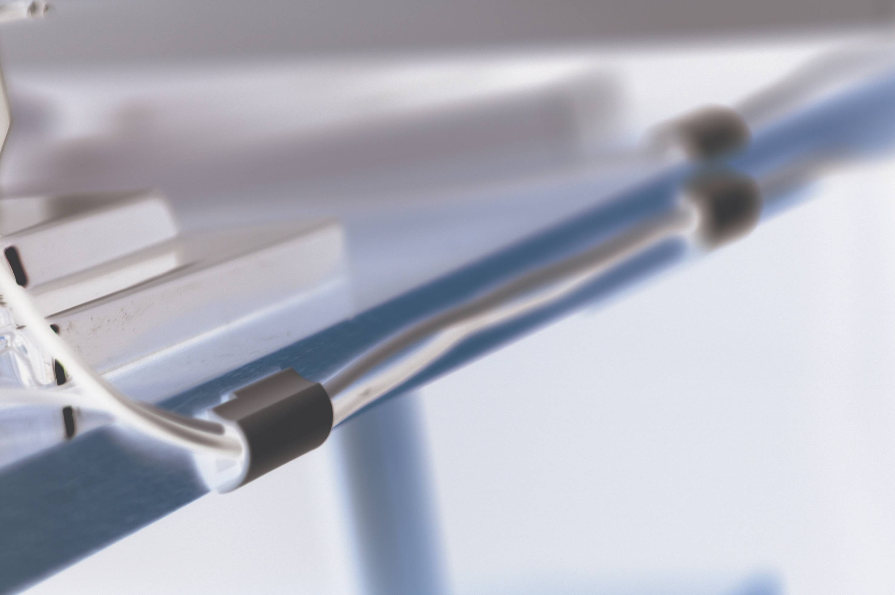 Tesa POWERSTRIPS® Kabel-Clips Weiß Inhalt: 15St.