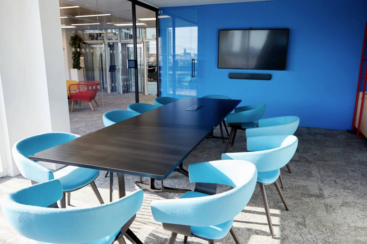 Yamaha ESB-1090 Soundbar Schwarz Bluetooth®