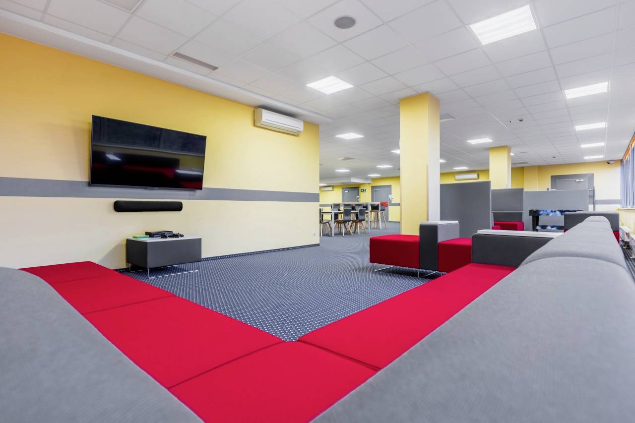 Yamaha ESB-1090 Soundbar Schwarz Bluetooth®