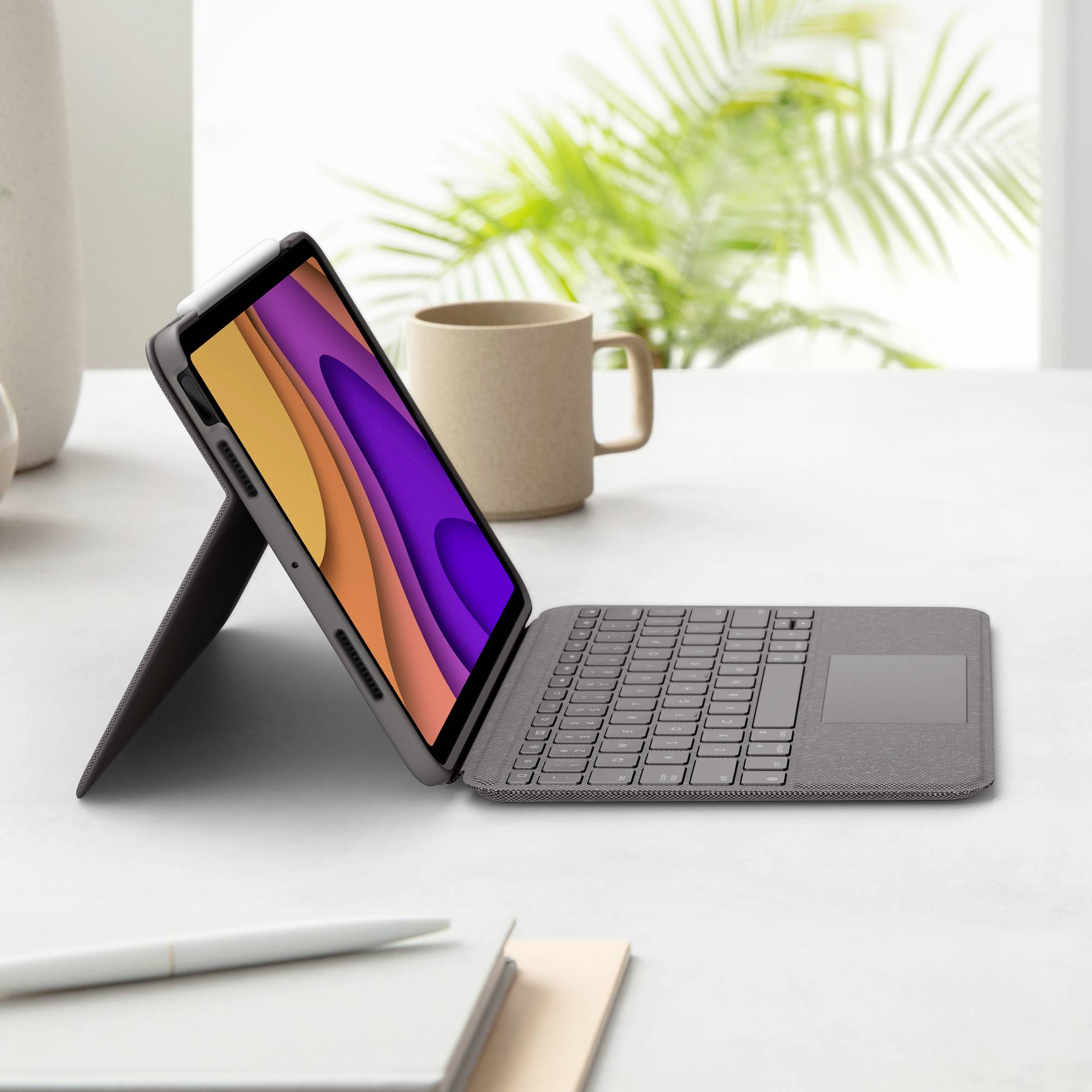 Logitech Folio Touch Tablet-Tastatur mit Hülle Passend für Marke (Tablet): Apple iPad Air (4. Generation), iPad Air (5. Generation) Apple iOS®