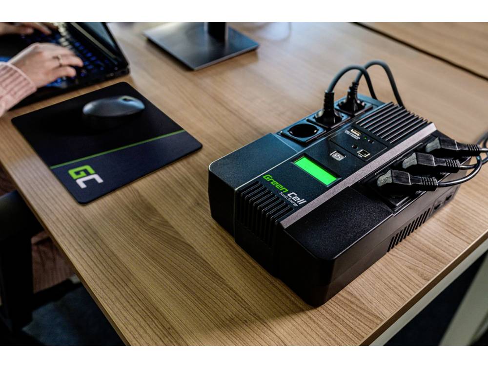 Green Cell 480W AiO USV 800 VA