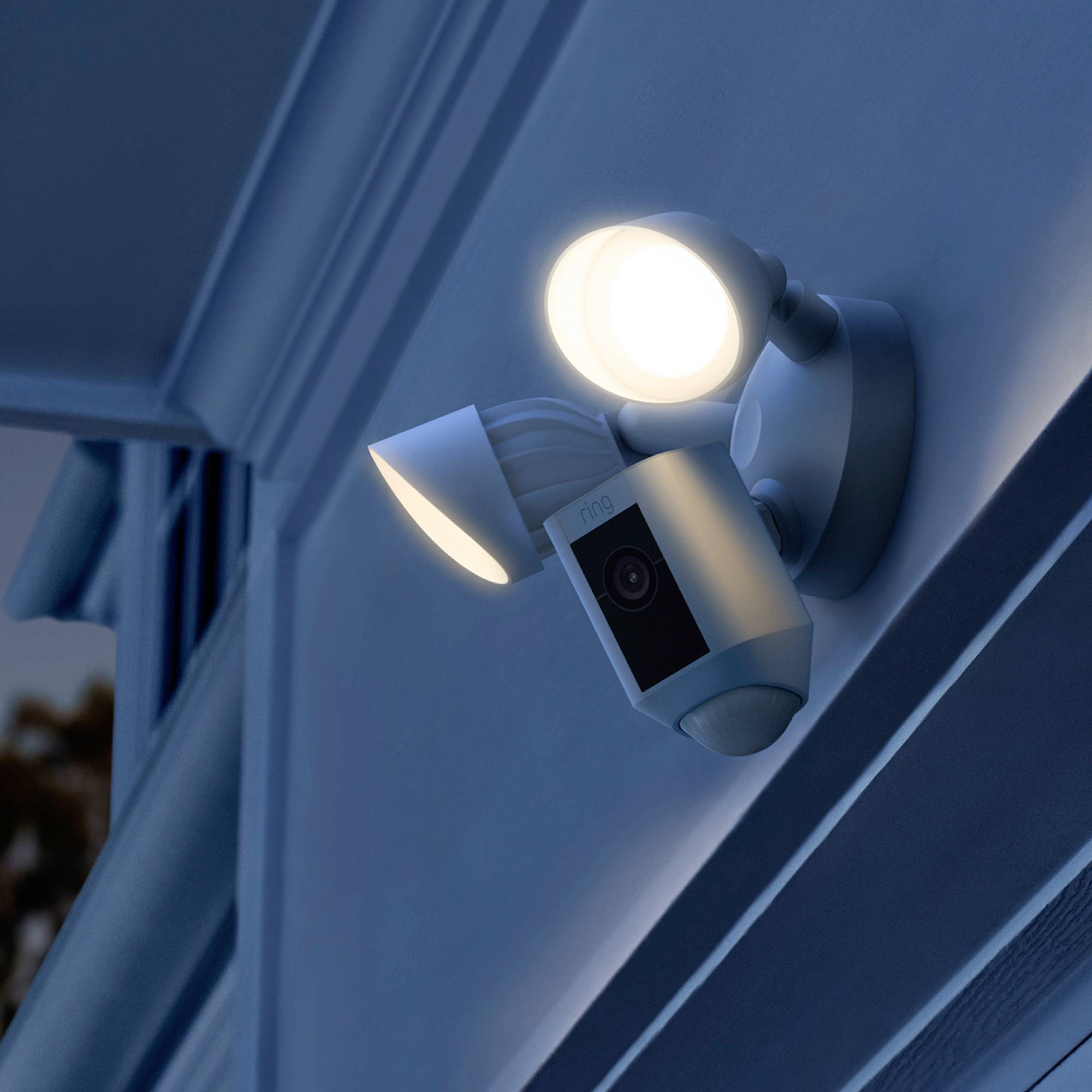 ring Floodlight Cam Wired Plus White 8SF1P1-WEU0 WLAN IP Überwachungskamera 1920 x 1080 Pixel