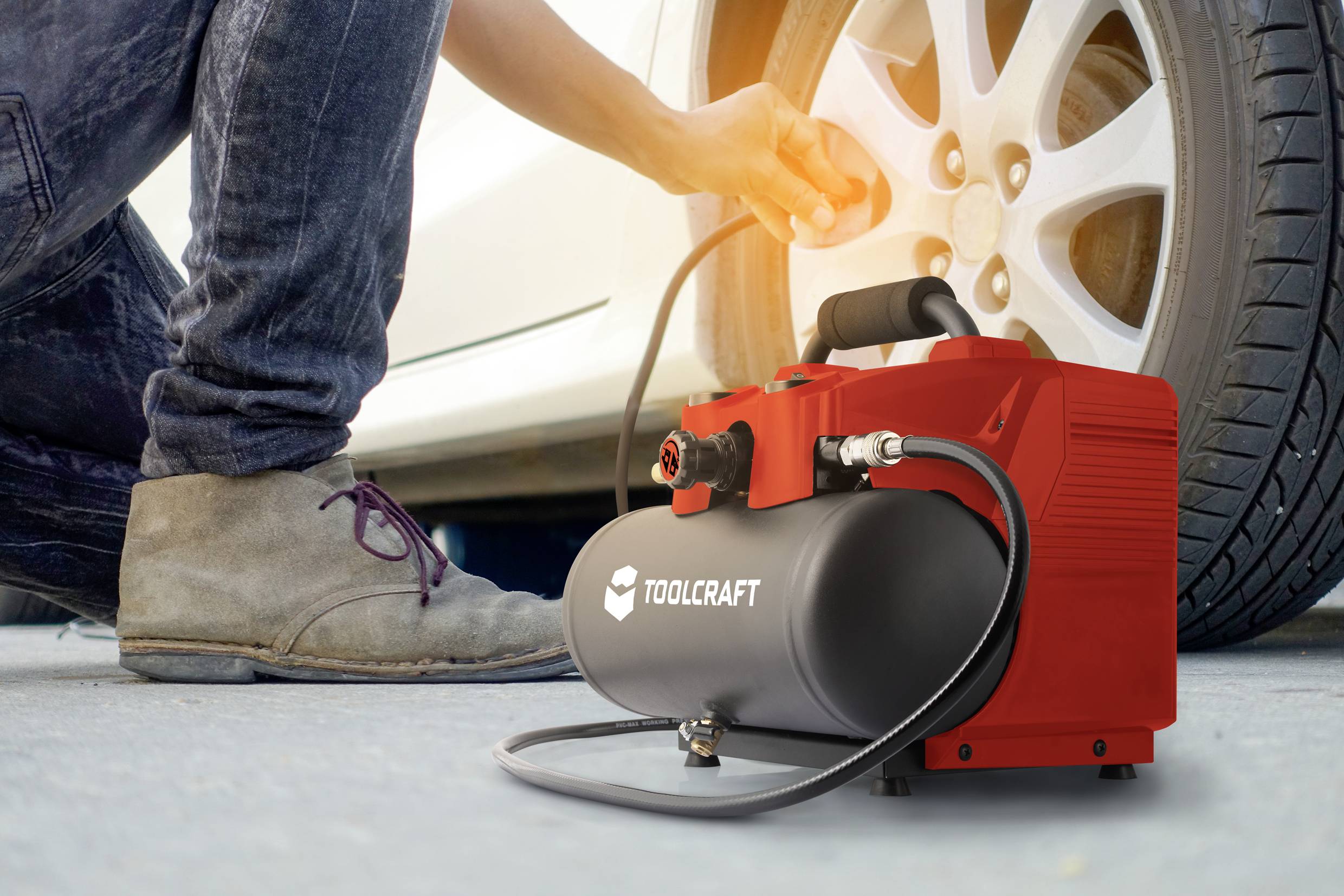 TOOLCRAFT Akku-Druckluft-Kompressor AP-1200 / TAWB-200 6l 8 bar