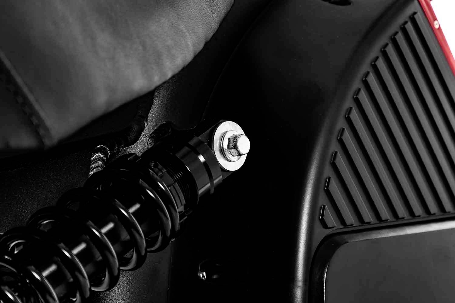 SXT Scooters GRIZZY E-Roller Rot Lithium 60V 20Ah mit herausnehmbaren Akku