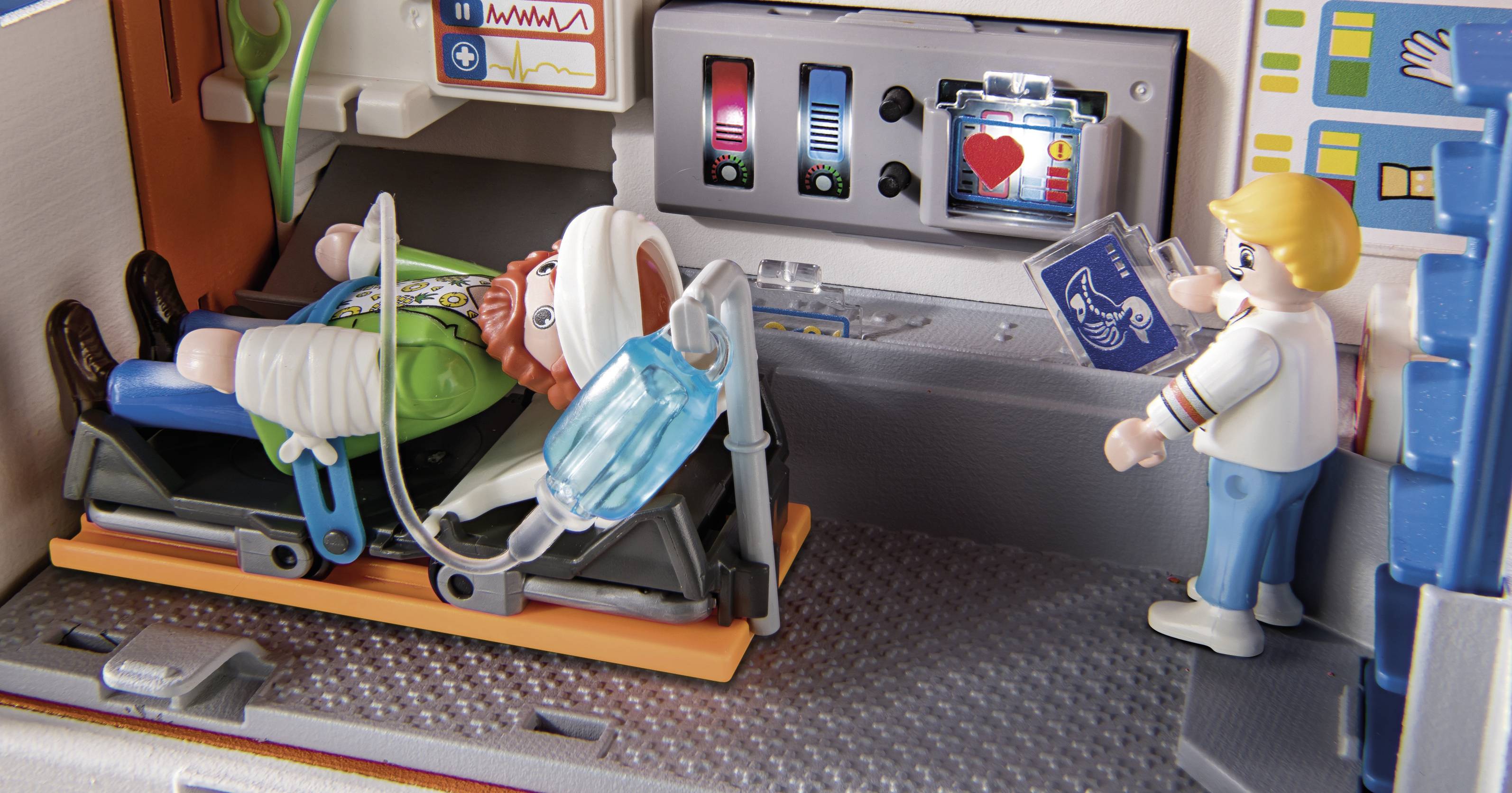 Playmobil® Duck on Call Notarzt Truck 70913