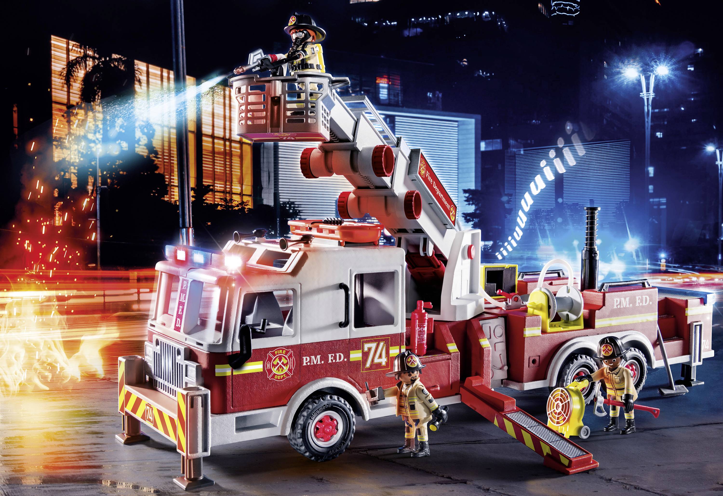 Playmobil® City Action Feuerwehr-Fahrzeug: US Tower Ladder 70935