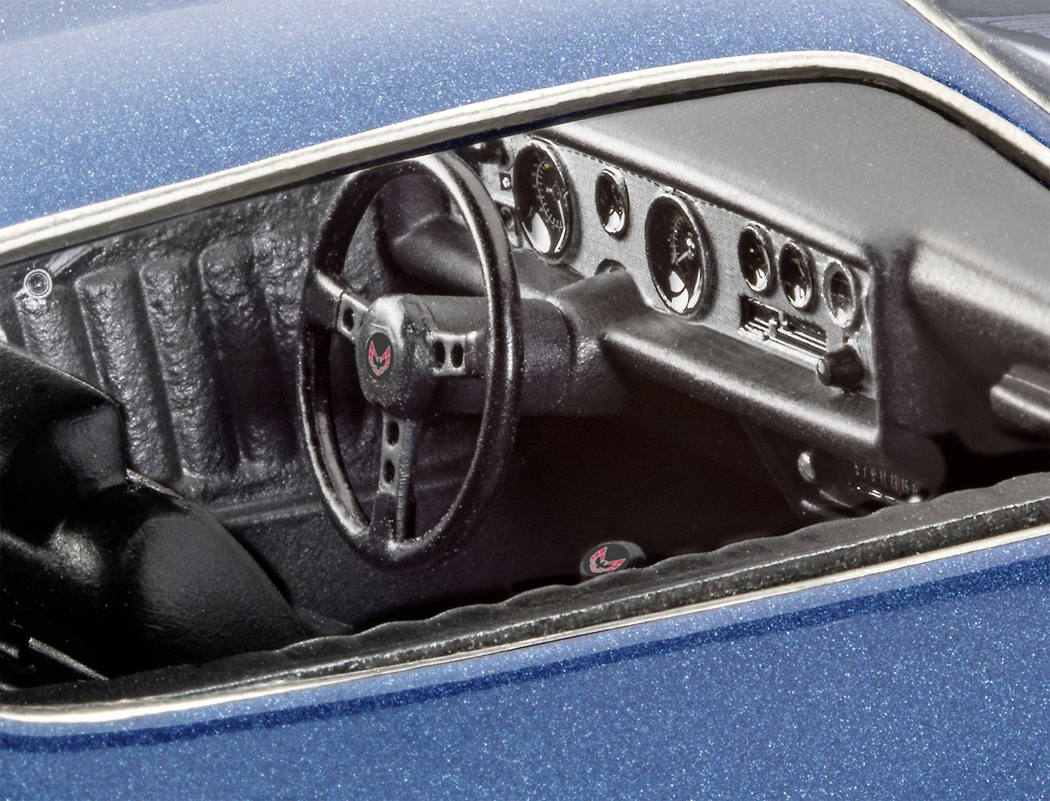 Revell RV 1:24 1970 Pontiac Firebird 1:24 Modellauto