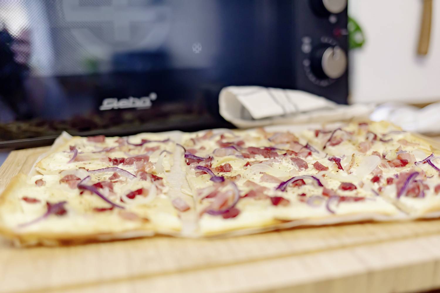 Steba KB M42 Minibackofen Timerfunktion, Antihaftbeschichtung, Umluft-Funktion 42l