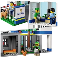 60316 LEGO® CITY Polizeistation 60316 LEGO® CITY Polizeistation