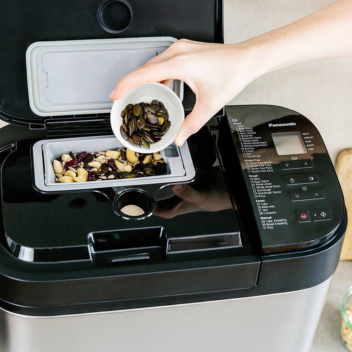 Panasonic SD-YR2550 - Brotbackautomat - 550 W