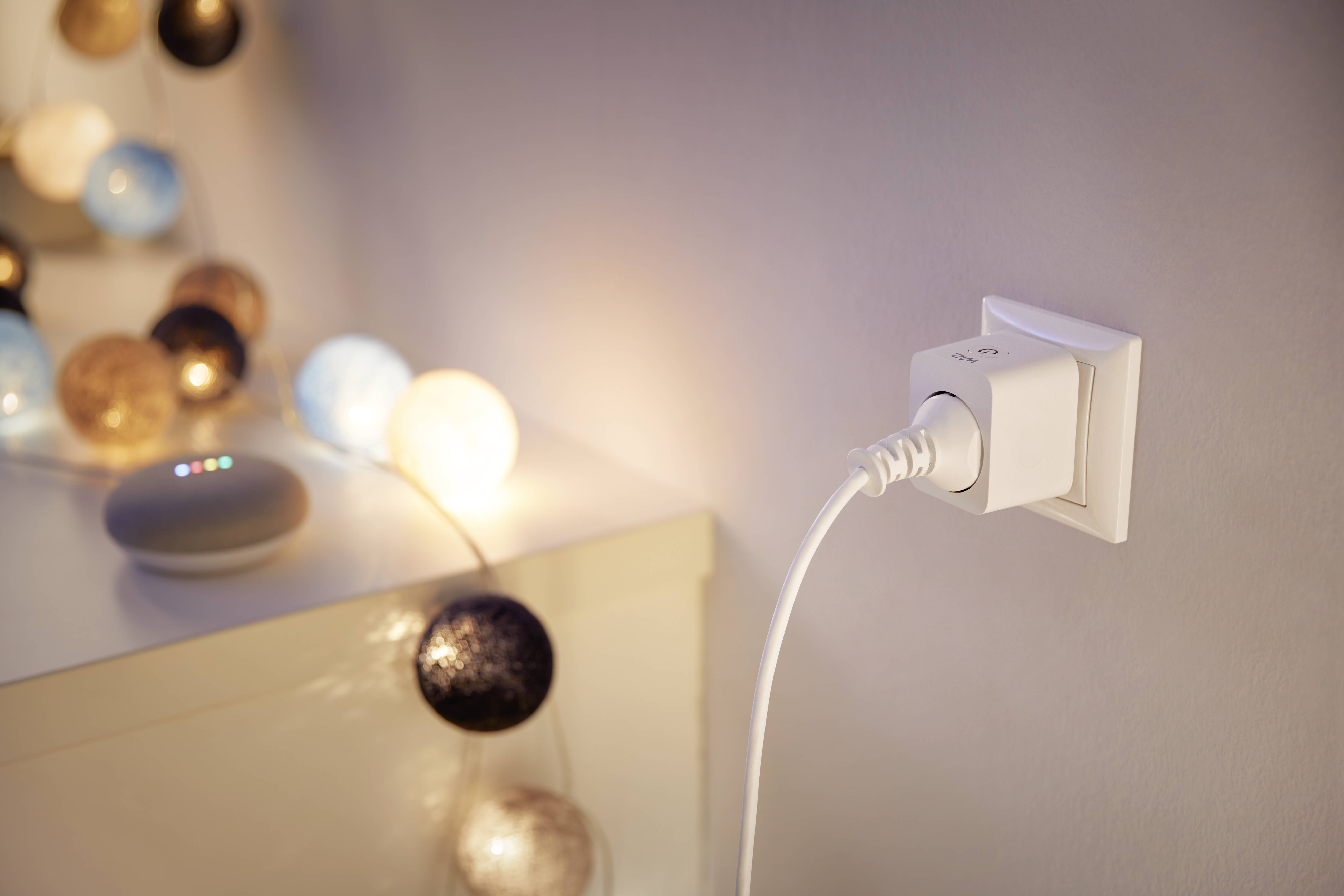 WiZ Zwischensteckdose Smart Plug