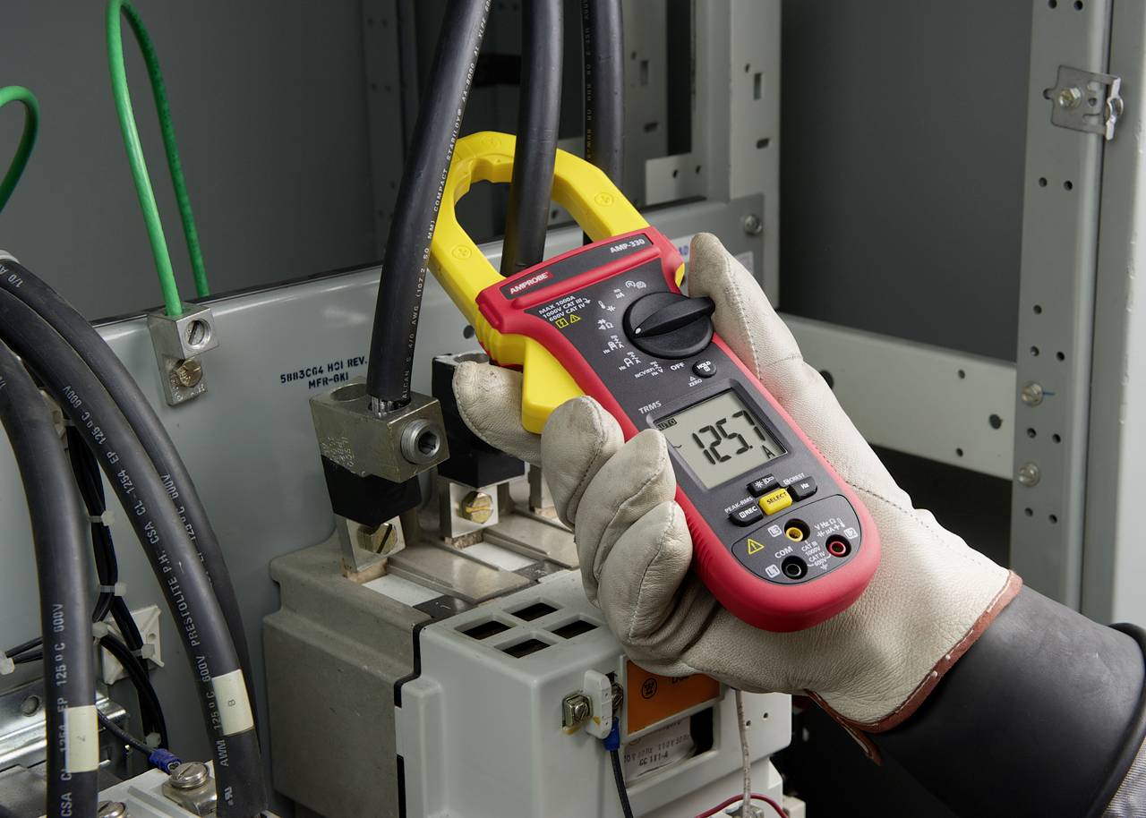 Beha Amprobe AMP 330-EUR Stromzange digital CAT III, CAT IV