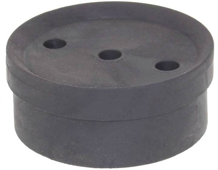 Schwarzer, runder Gummideckel mit drei Löchern.