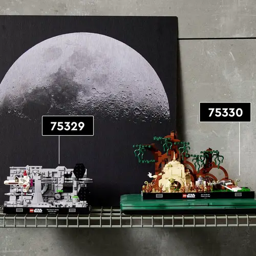 75329 LEGO® STAR WARS™ Death Star™ Trench Run Diorama 75329 LEGO® STAR WARS™ Death Star™ Trench Run Diorama