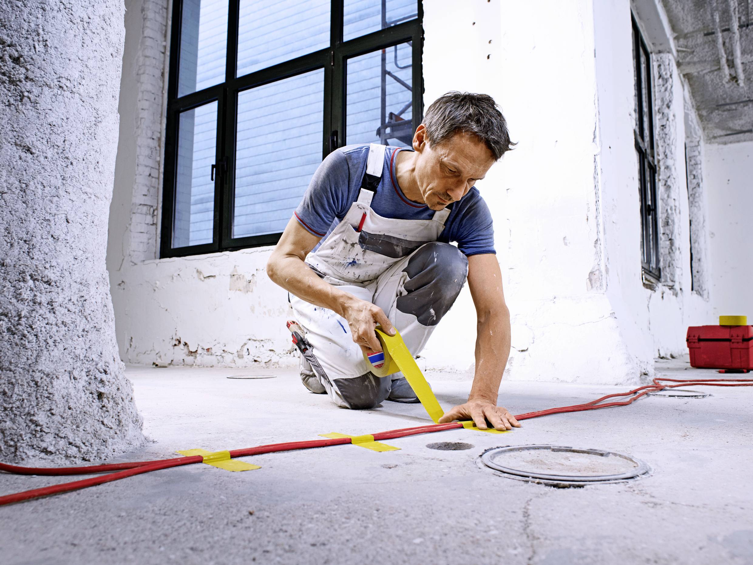 Tesa Duct Tape STRONG 04662-00195-01 Reparaturband Orange (L x B) 25m x 48mm 1St.